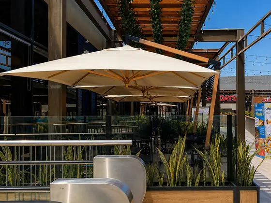 Sombrilla para exteriores fabricada por Toldo Ideas — Toldo Ideas
